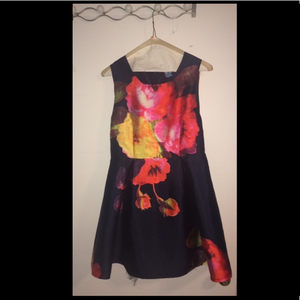 Flower dress